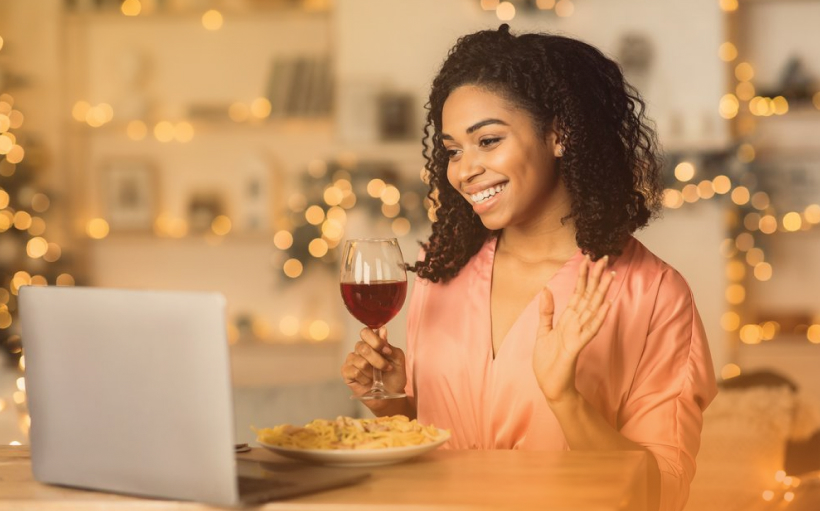 Virtual wine tasting a one of cute long-distance date ideas