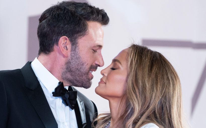 Jennifer Lopez and Ben Affleck Latest News is Awkward