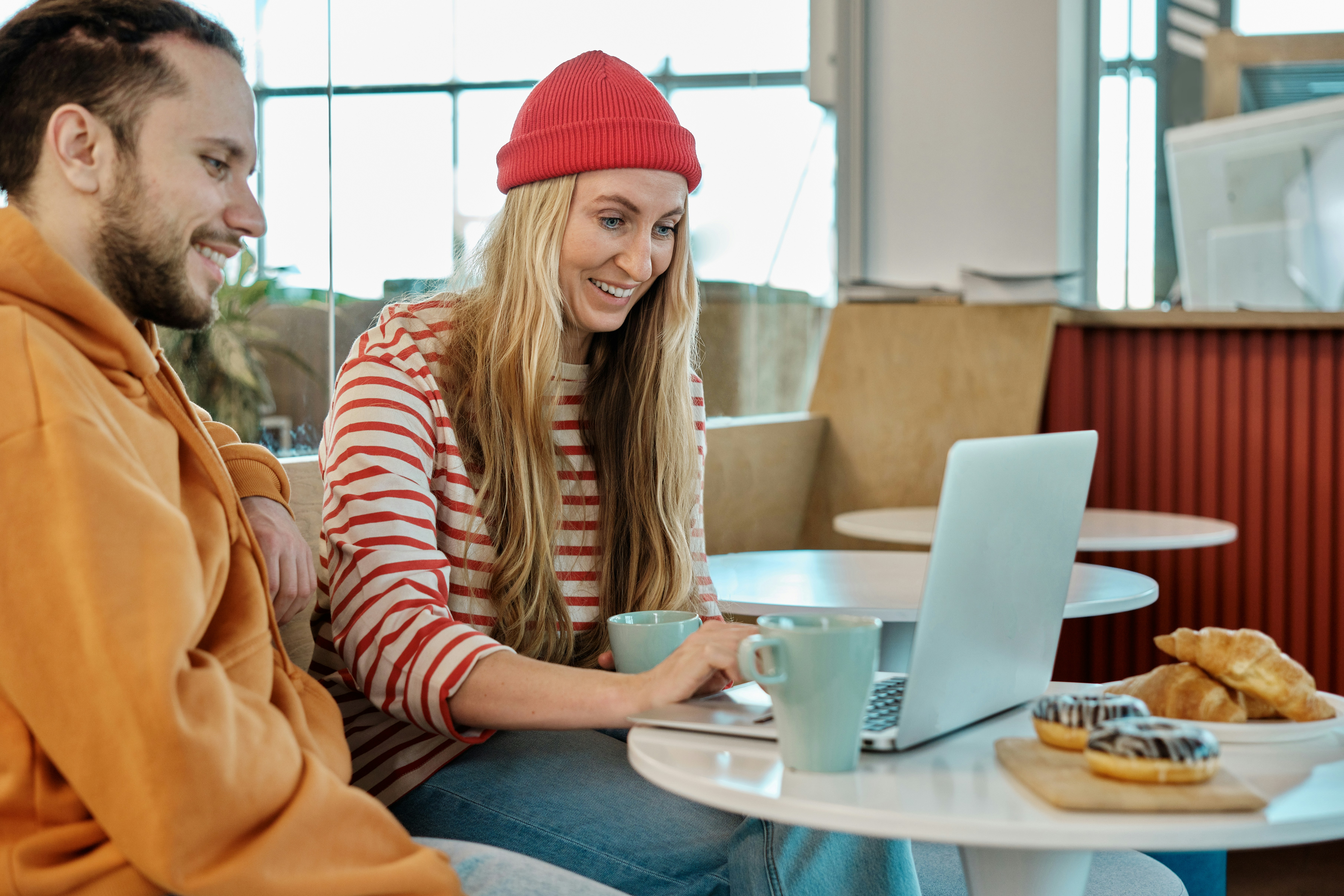 Survey: How Young Americans Are Navigating Workplace Romance